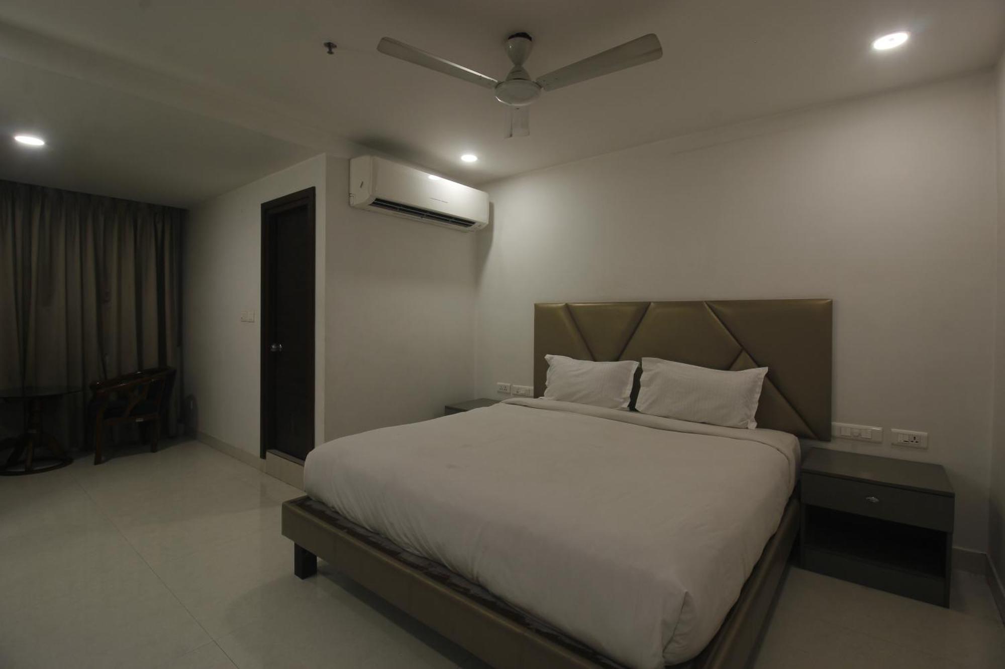 Hotel Ssr Grand حيدر أباد المظهر الخارجي الصورة