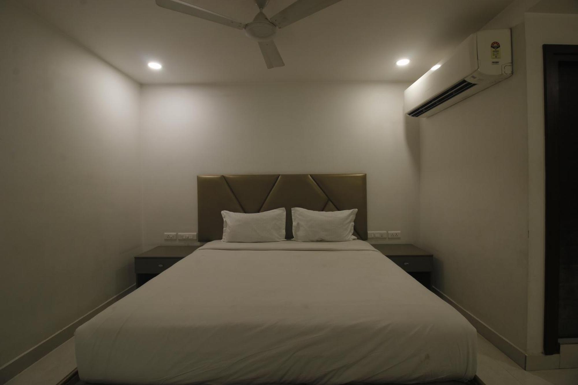 Hotel Ssr Grand حيدر أباد المظهر الخارجي الصورة