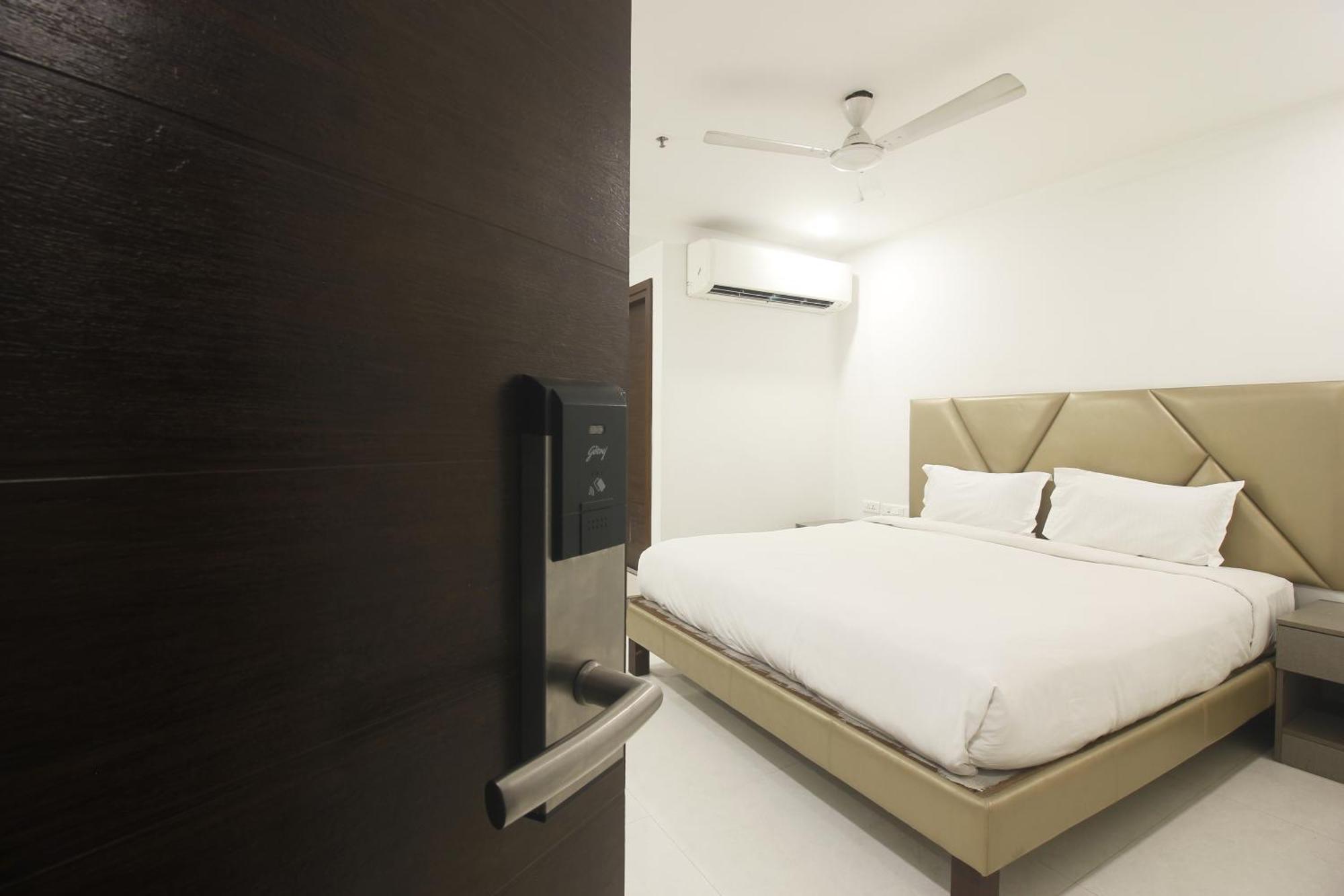 Hotel Ssr Grand حيدر أباد المظهر الخارجي الصورة